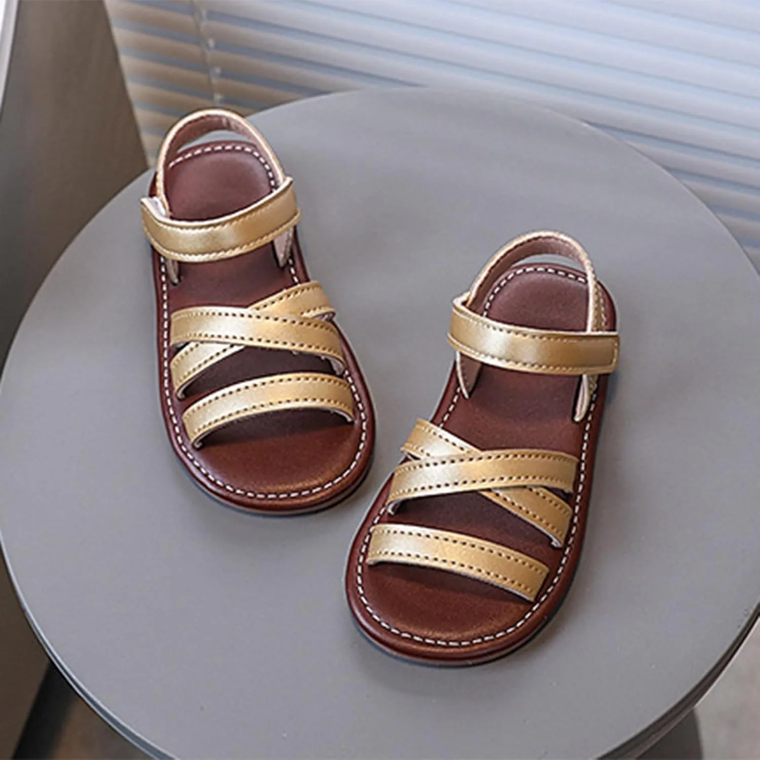 2025 Girls Casual Sandals Fashion Outdoor Sport Walking Footwear with Ankle Strap Summer Slip-On Beach Vacation Slides Comfortable Cute Kids Open Toe Slippers Breathable Dressy Party Dance Shoes