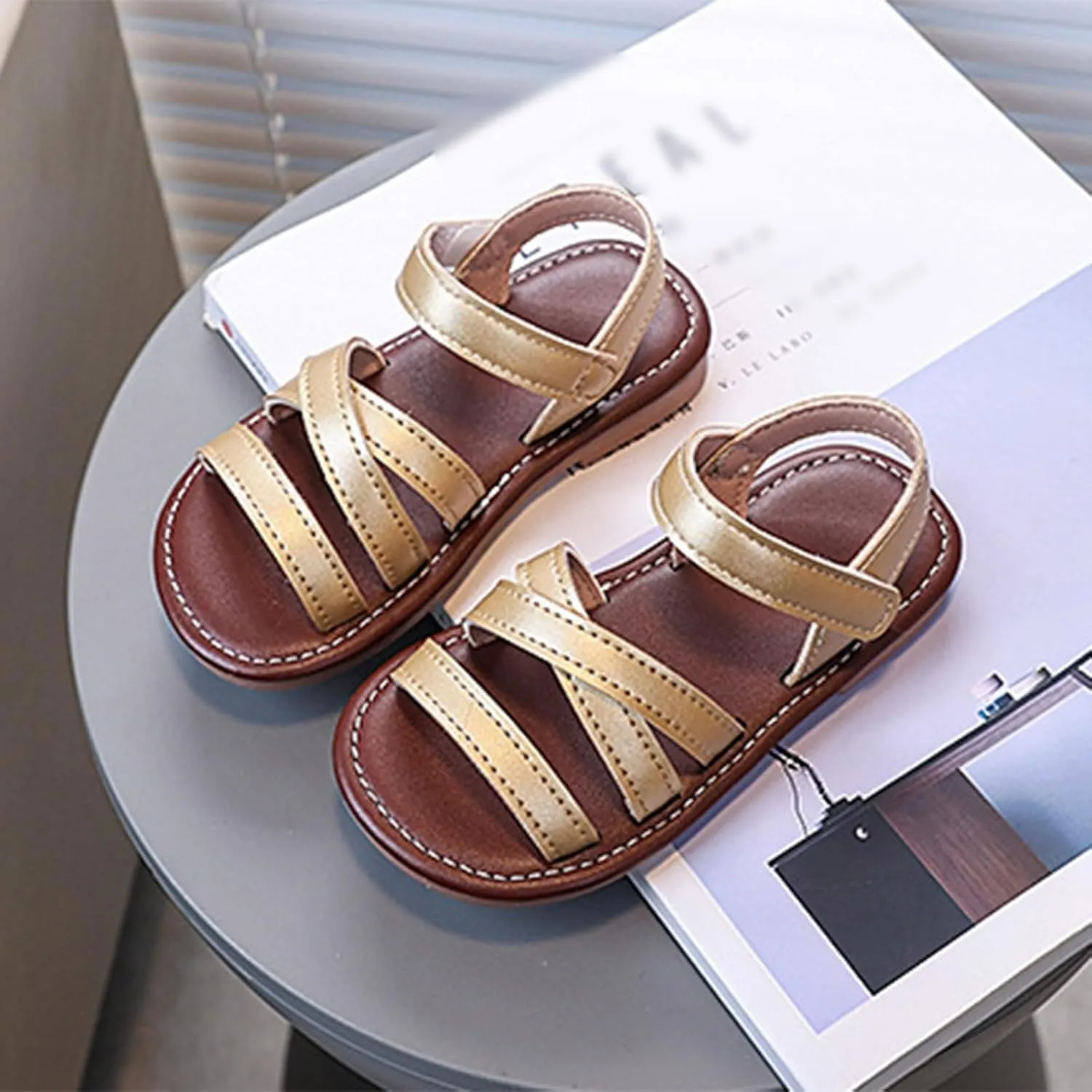 2025 Girls Casual Sandals Fashion Outdoor Sport Walking Footwear with Ankle Strap Summer Slip-On Beach Vacation Slides Comfortable Cute Kids Open Toe Slippers Breathable Dressy Party Dance Shoes