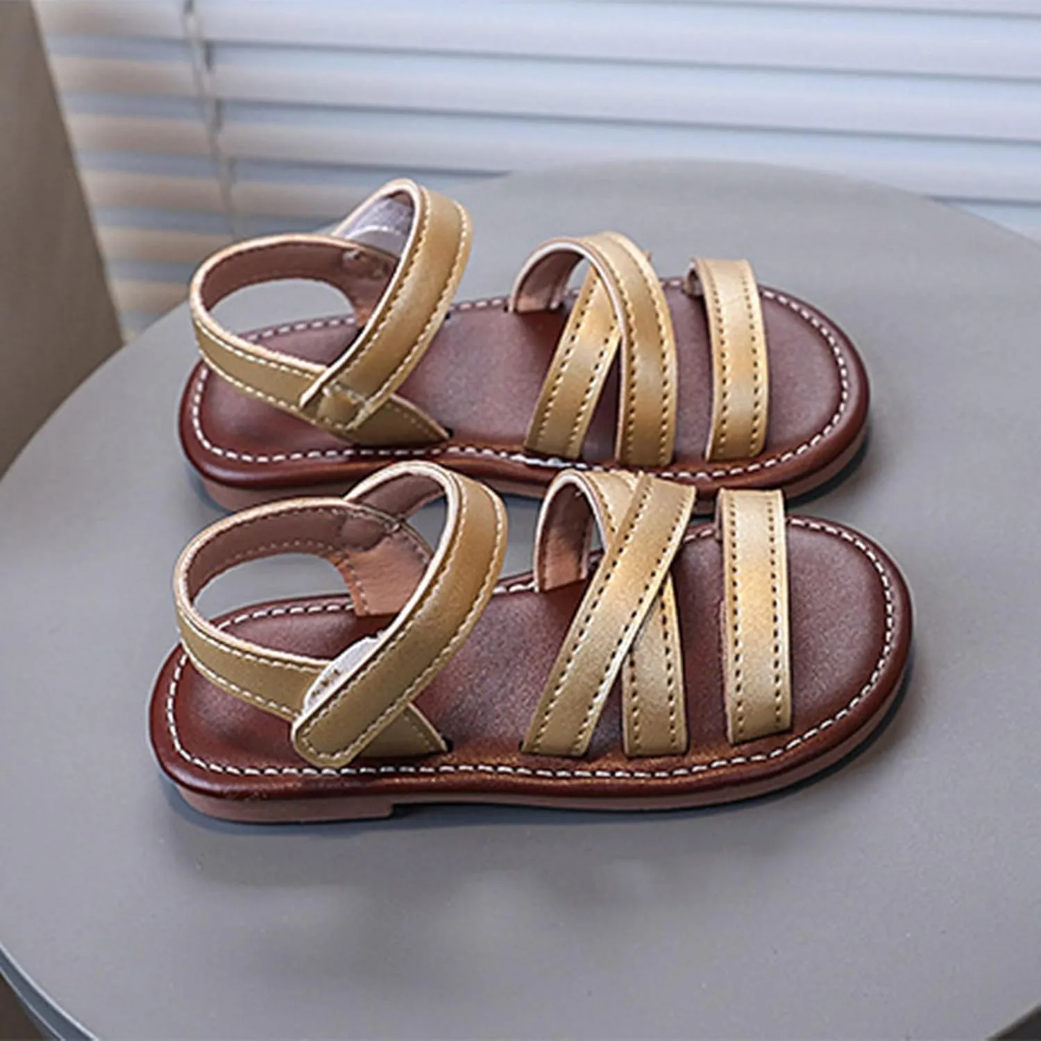 2025 Girls Casual Sandals Fashion Outdoor Sport Walking Footwear with Ankle Strap Summer Slip-On Beach Vacation Slides Comfortable Cute Kids Open Toe Slippers Breathable Dressy Party Dance Shoes