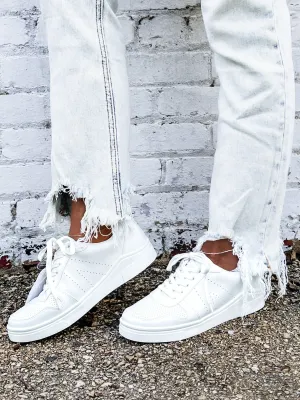 Alta Sneaker, White