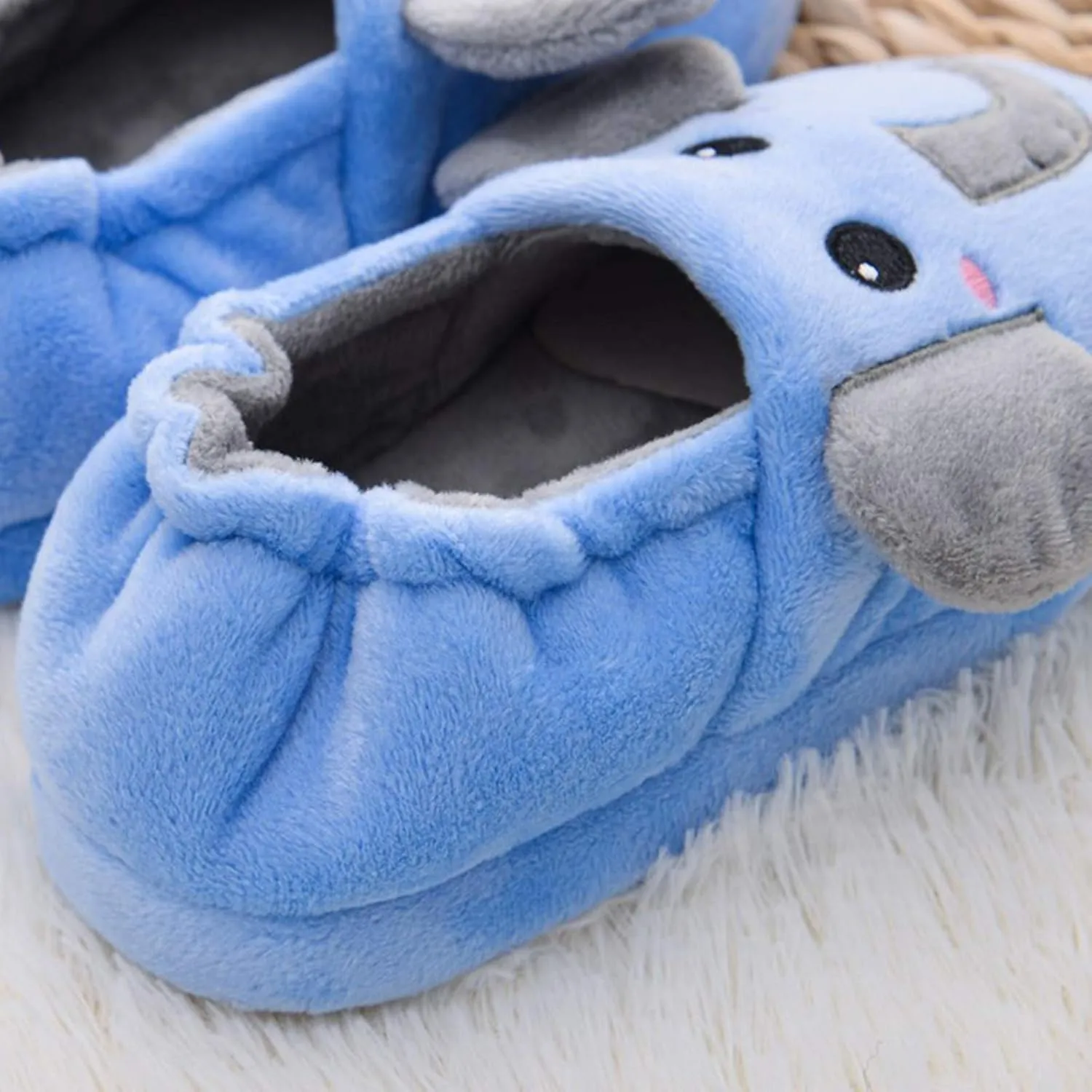 Baby Toddler Shoes Boys Cartoon Soft-Soled Girls Warm Kids Slippers Infant Baby Shoes Toddler Dress Shoes