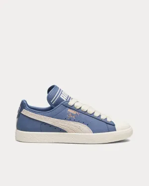 Clyde Pristine / Pristine / Inky Blue Low Top Sneakers