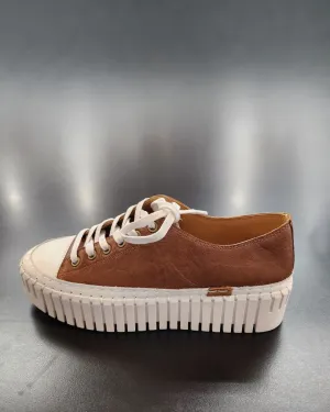 Django & juliette Baselo Leather Sneaker - White/Tan