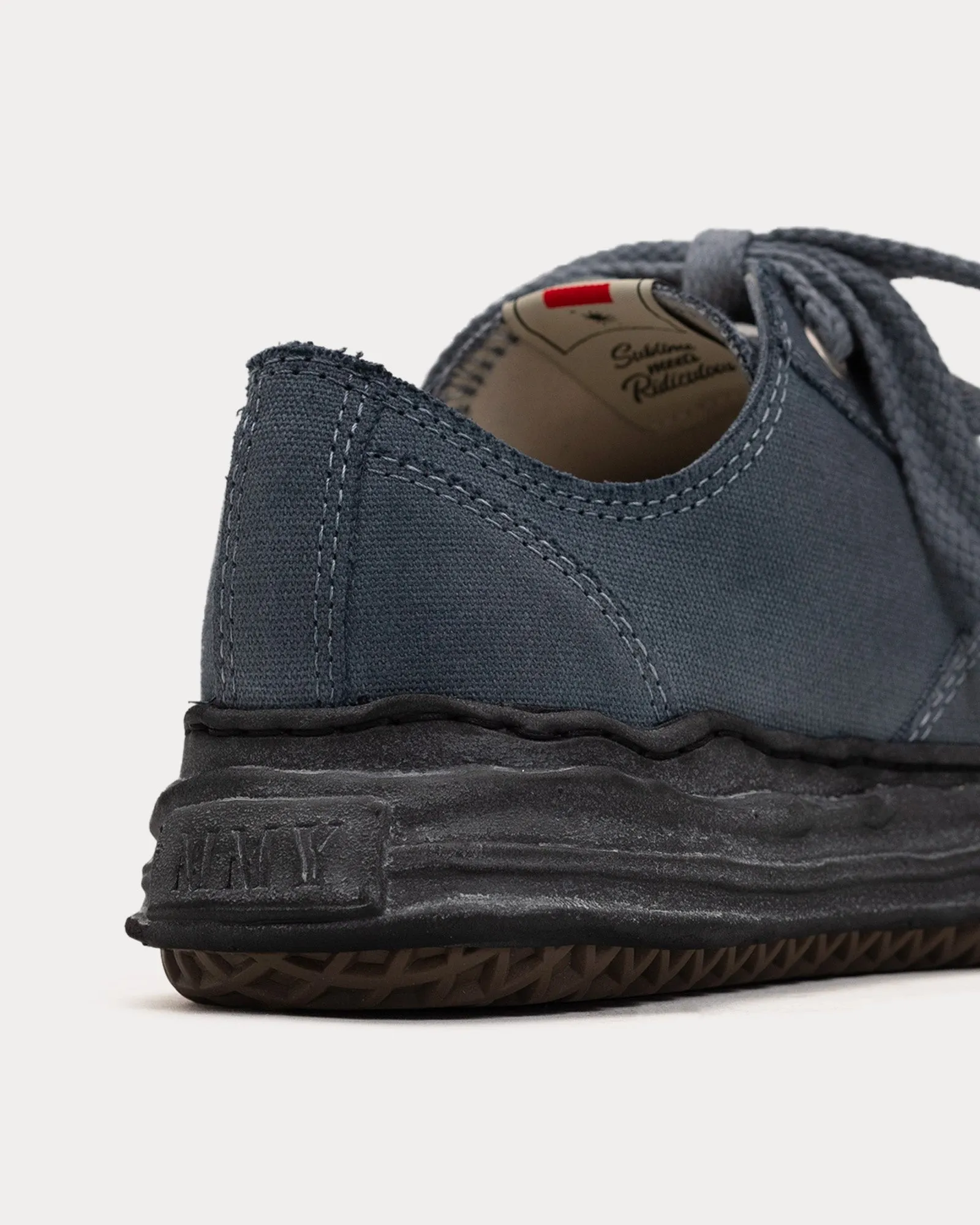 Hank OG Sole Over-Dyed Canvas Black / Black Low Top Sneakers