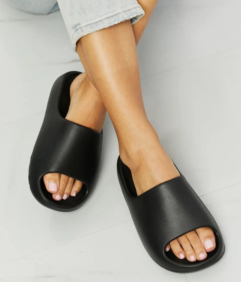 In My Comfort Zone Slides | Black