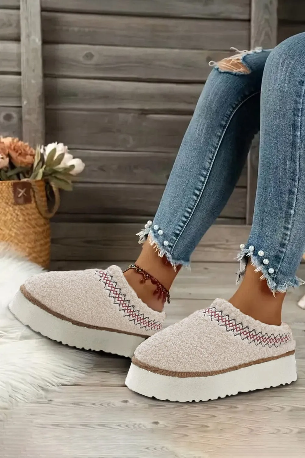Isabella Suede Contrast Slippers | DROPSHIP