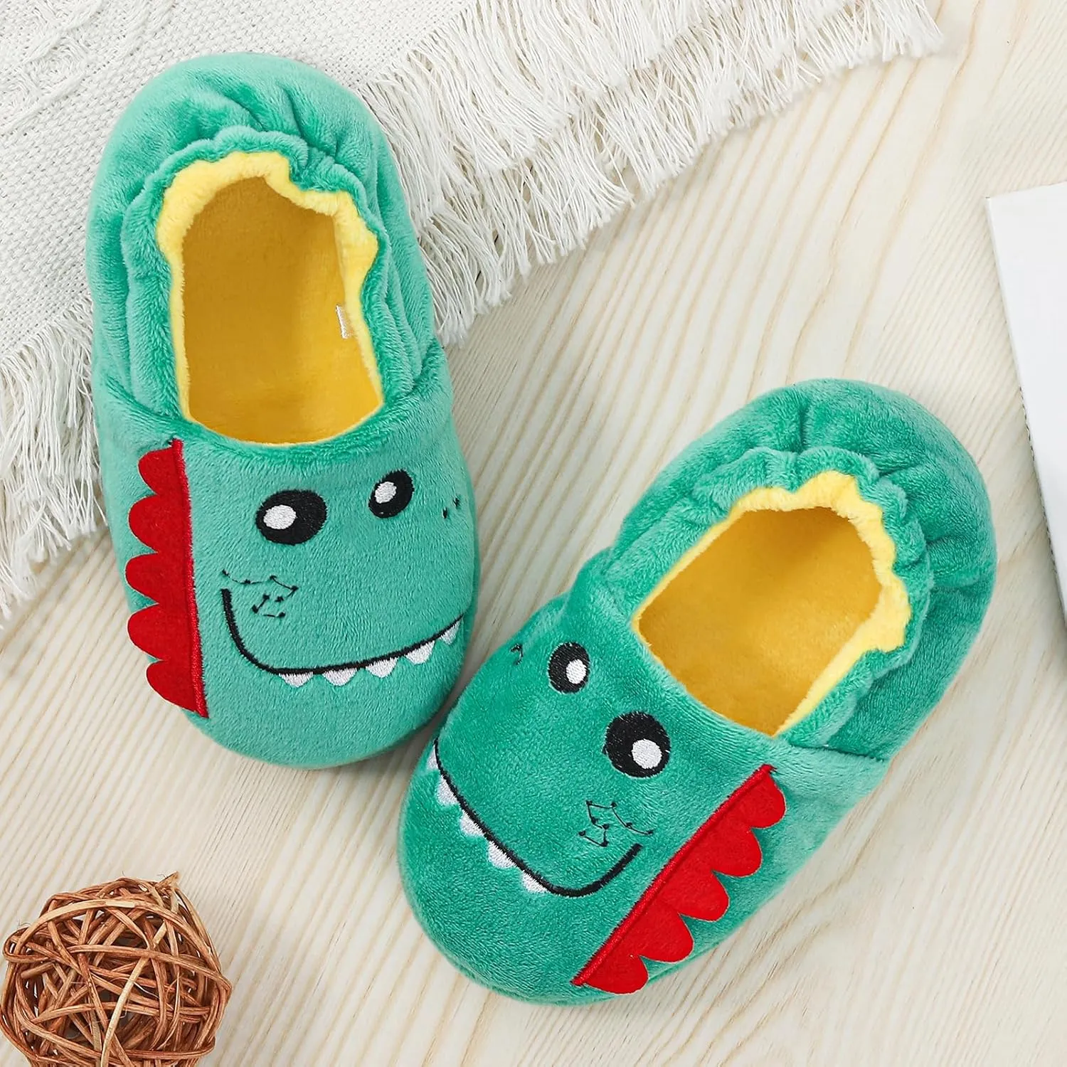 KAKU NANU Toddler Baby Slippers Cute Animal Cartoon Shoes Girls Boys Warm Fleece Winter Household Slippers