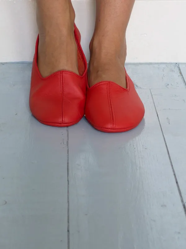 LEATHER SLIPPERS in RED