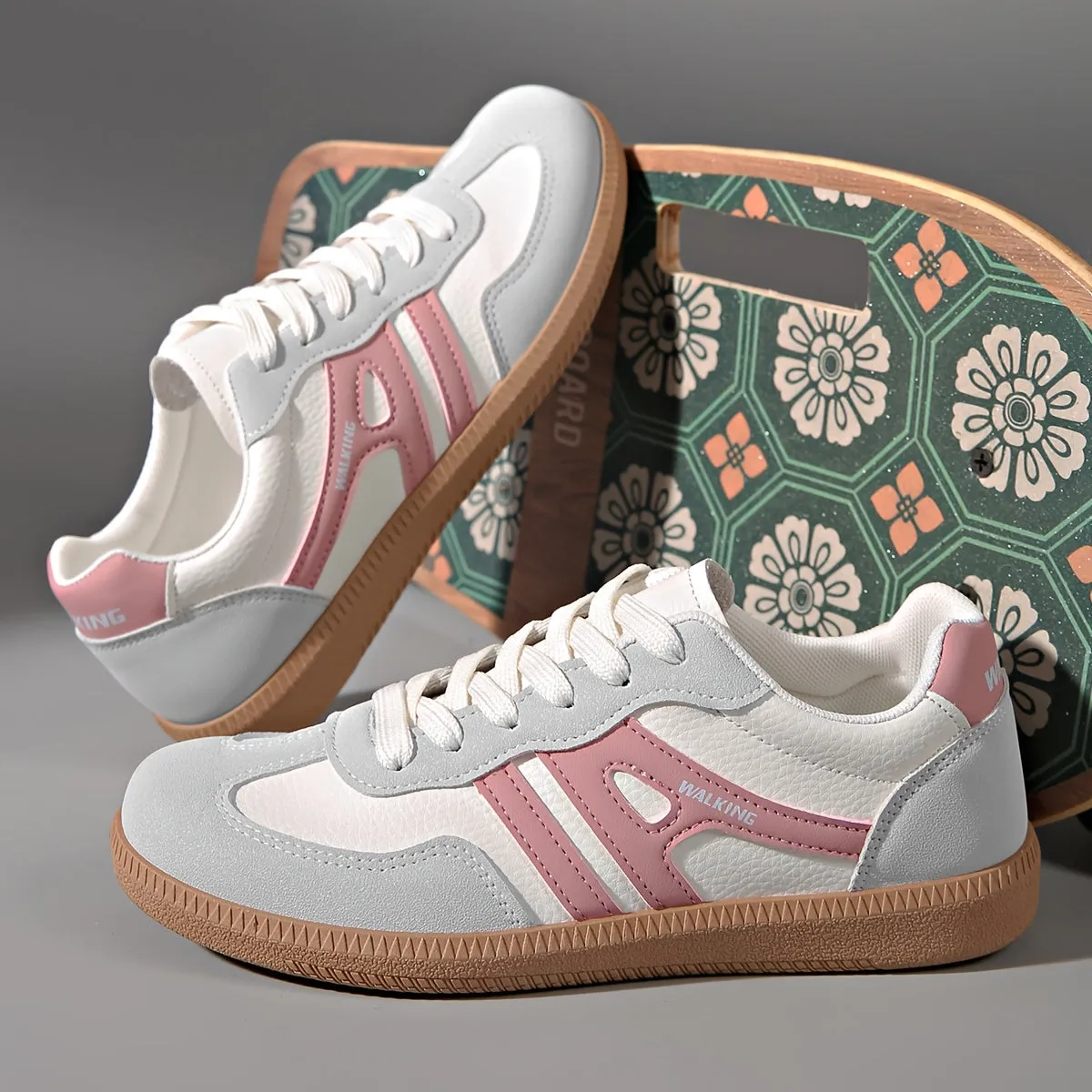 Marlene - Retro Sneakers