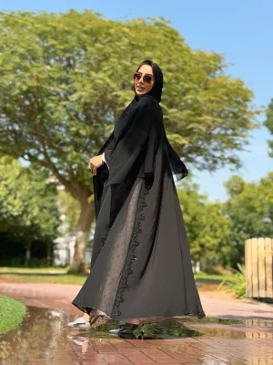 Nida and Chiffon plain abaya with lace