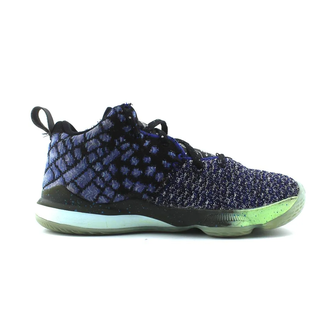 NIKE FAST BREAK