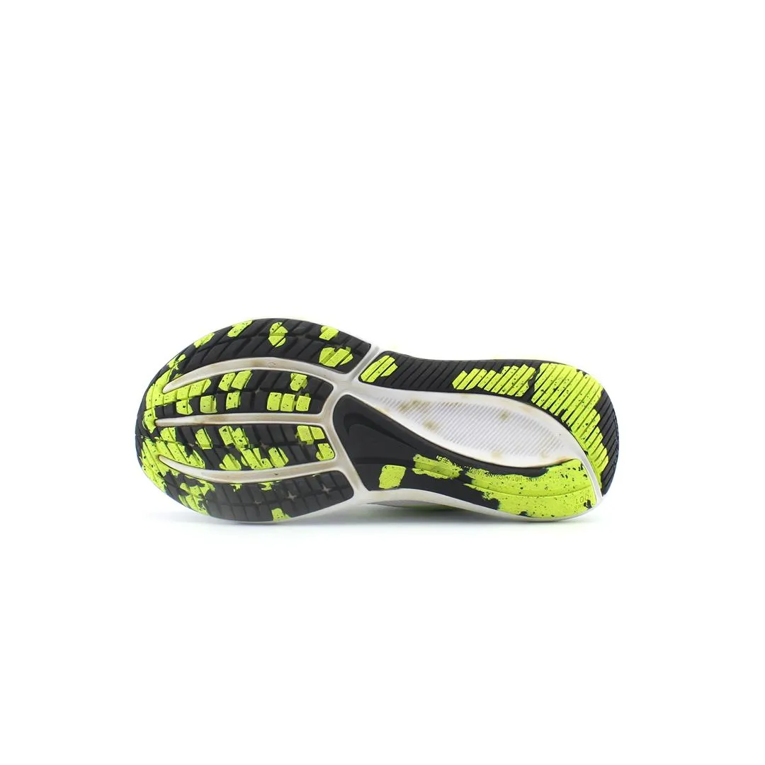 NIKE FAST