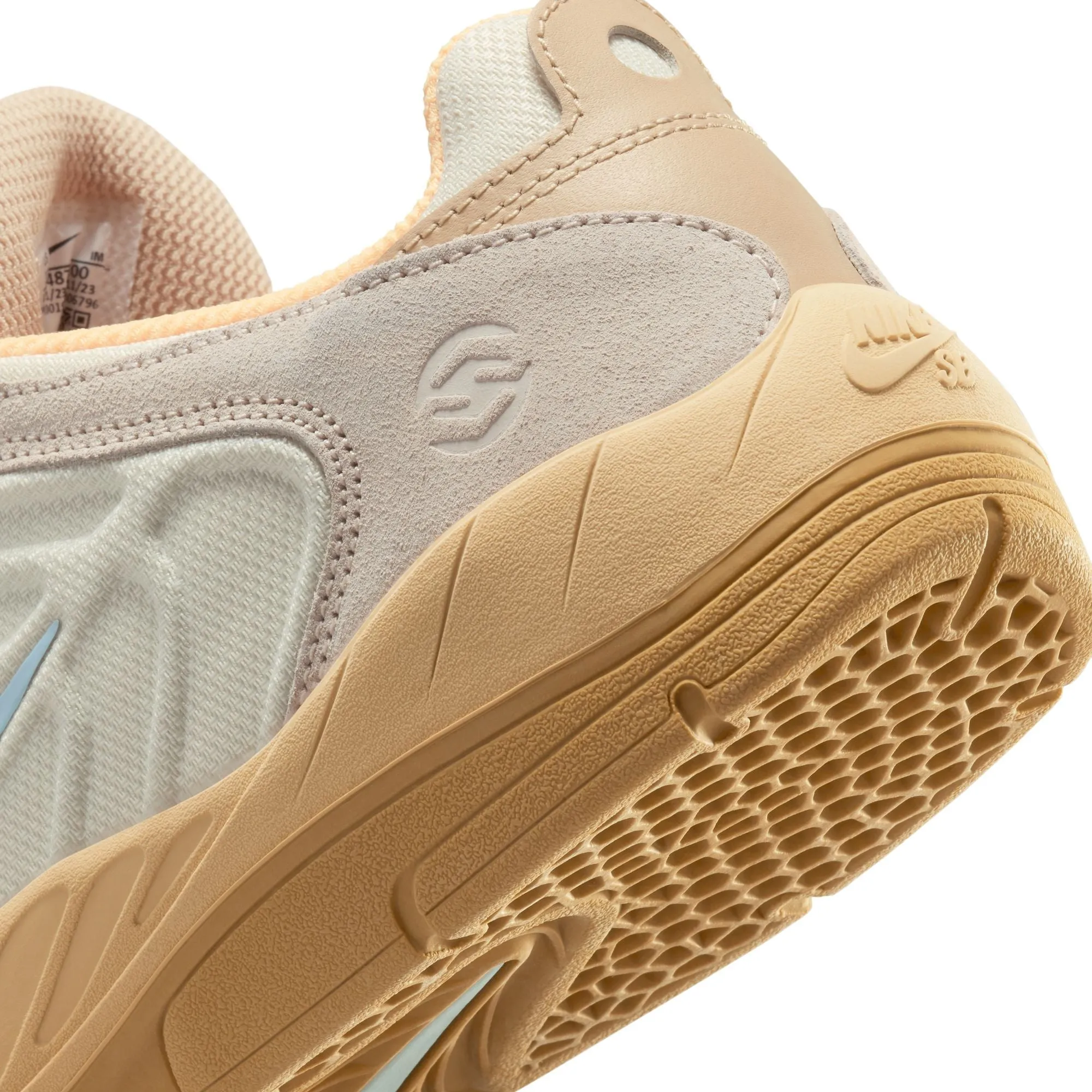 Nike SB Vertebrae TE