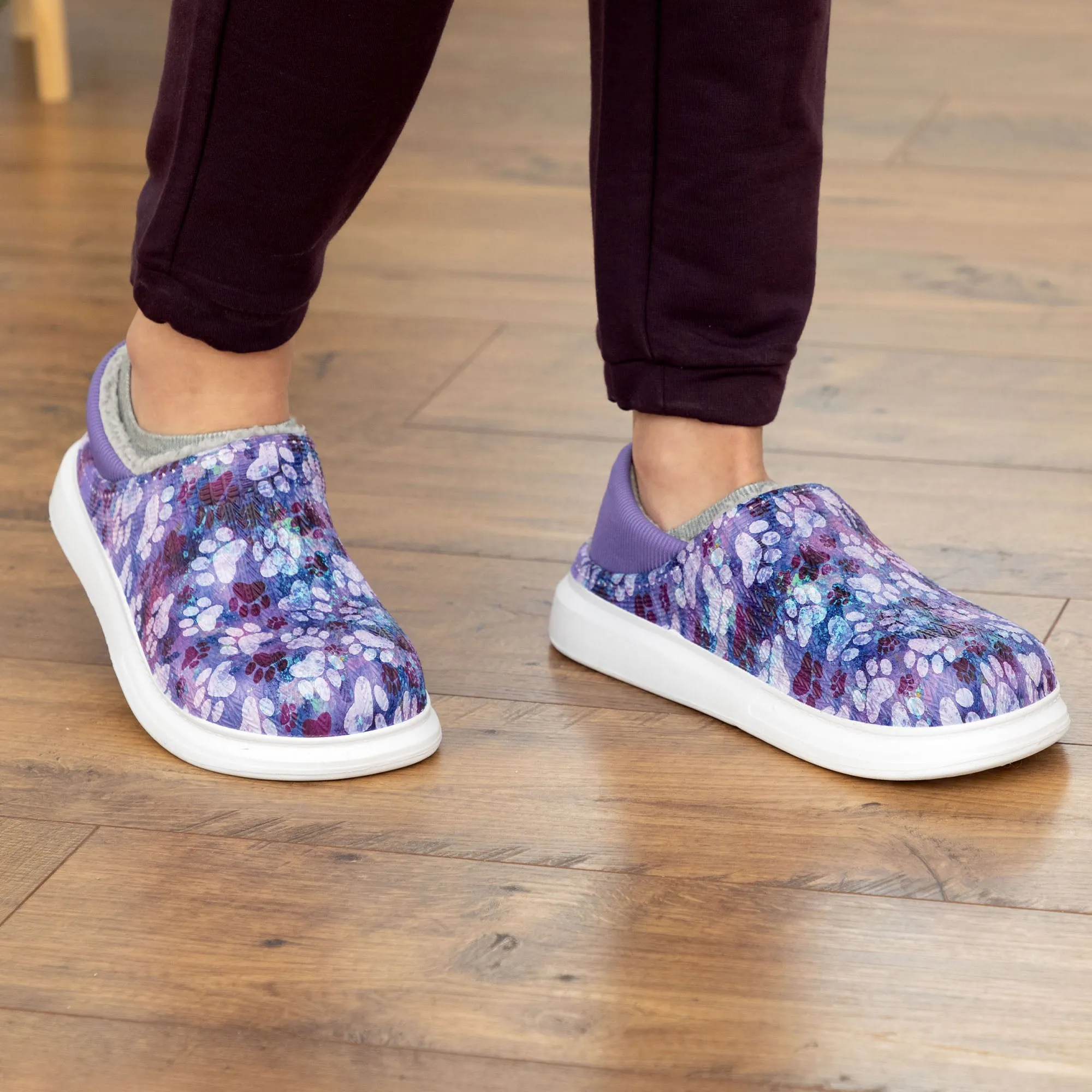 Paw Print Faux Fur Lined Slipper Shoes with Comfort Heel