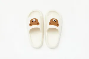 Pom Pom Slippers: Bear 255 (White)