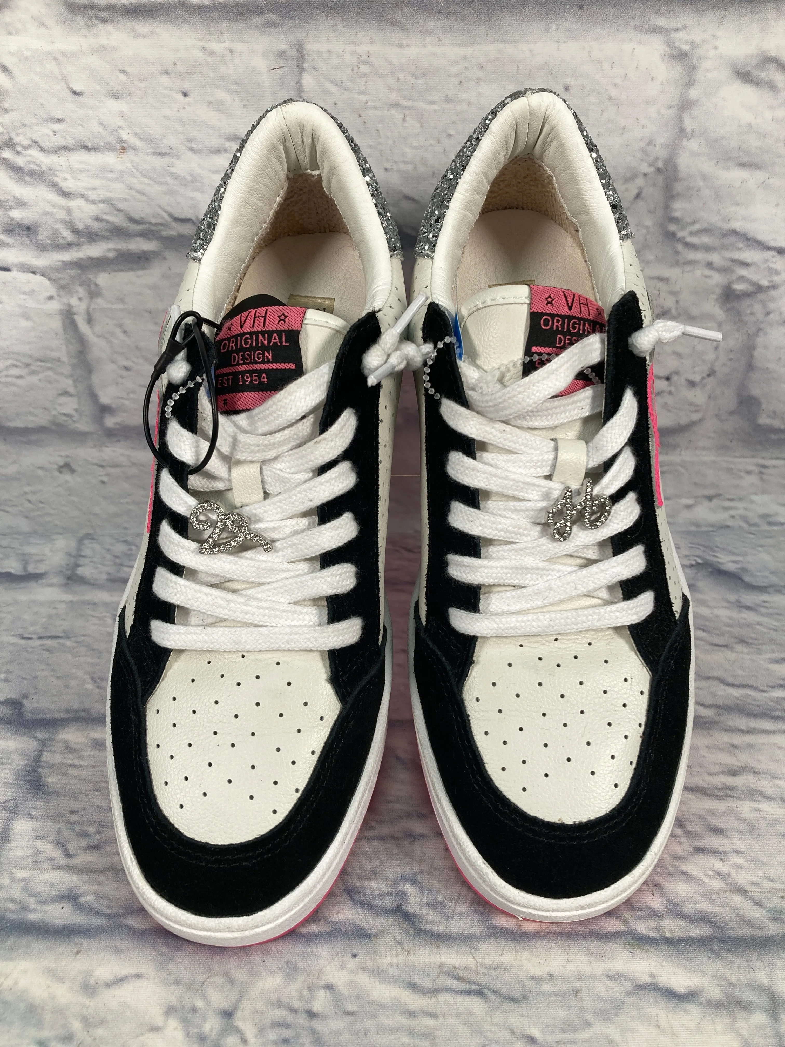 Shoes Sneakers By Vintage Havana In Pink & White, Size: 10