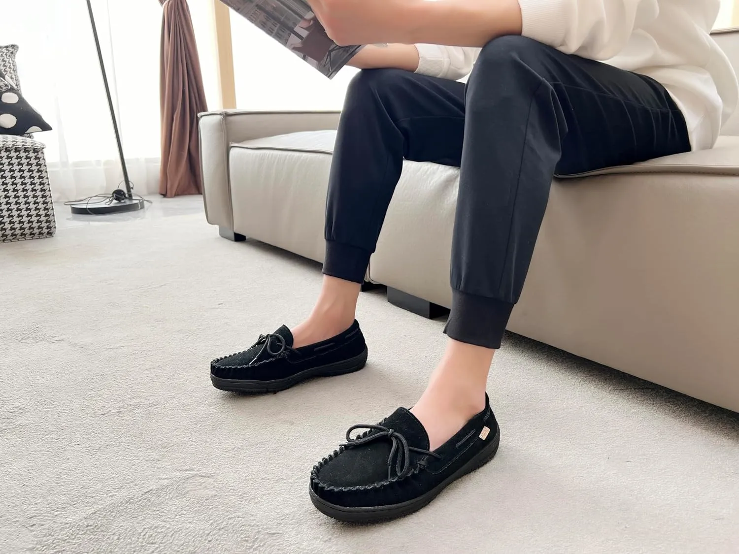Slippers for Mens House Shoes Moccasin with Genuine suede Upper Flanel Lining Comfortable Memory Foam Rubber Soles Indoor Outdoor