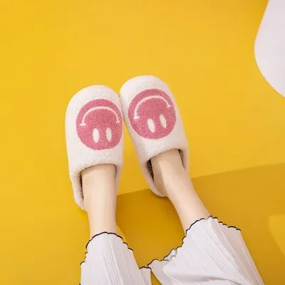 Smiley Face Slippers in White/Pink