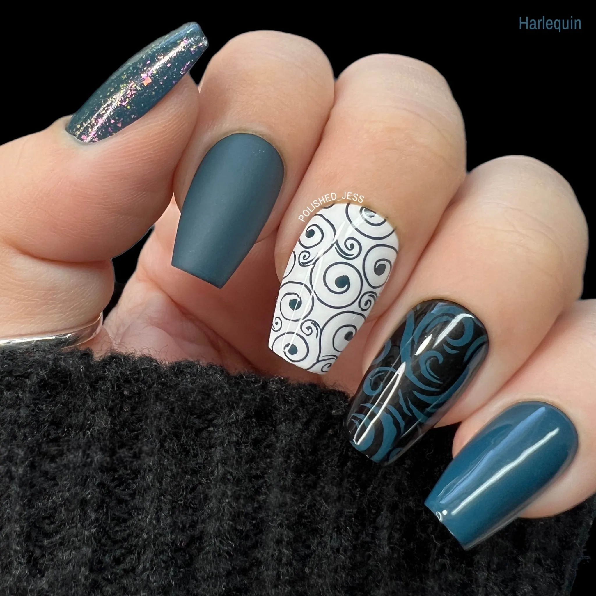 Snowflake Waltz: 6-Piece Stamping Art Polish Set