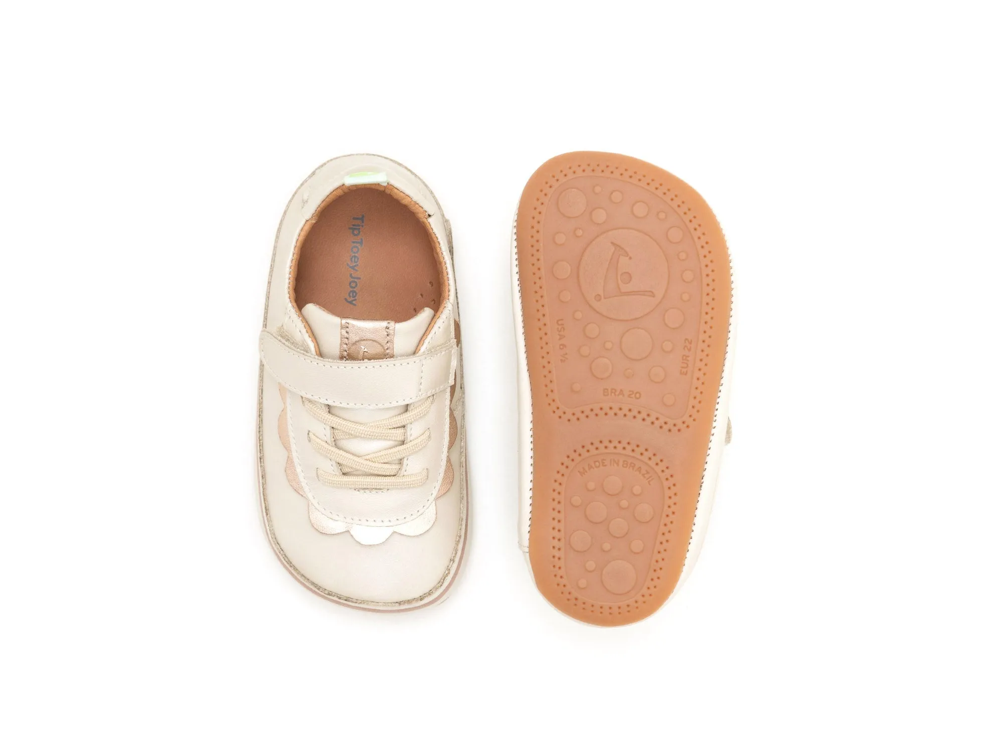 Tip Toey Joey Girl's Flouncy Shoes, Antique White/Metalic Salmon