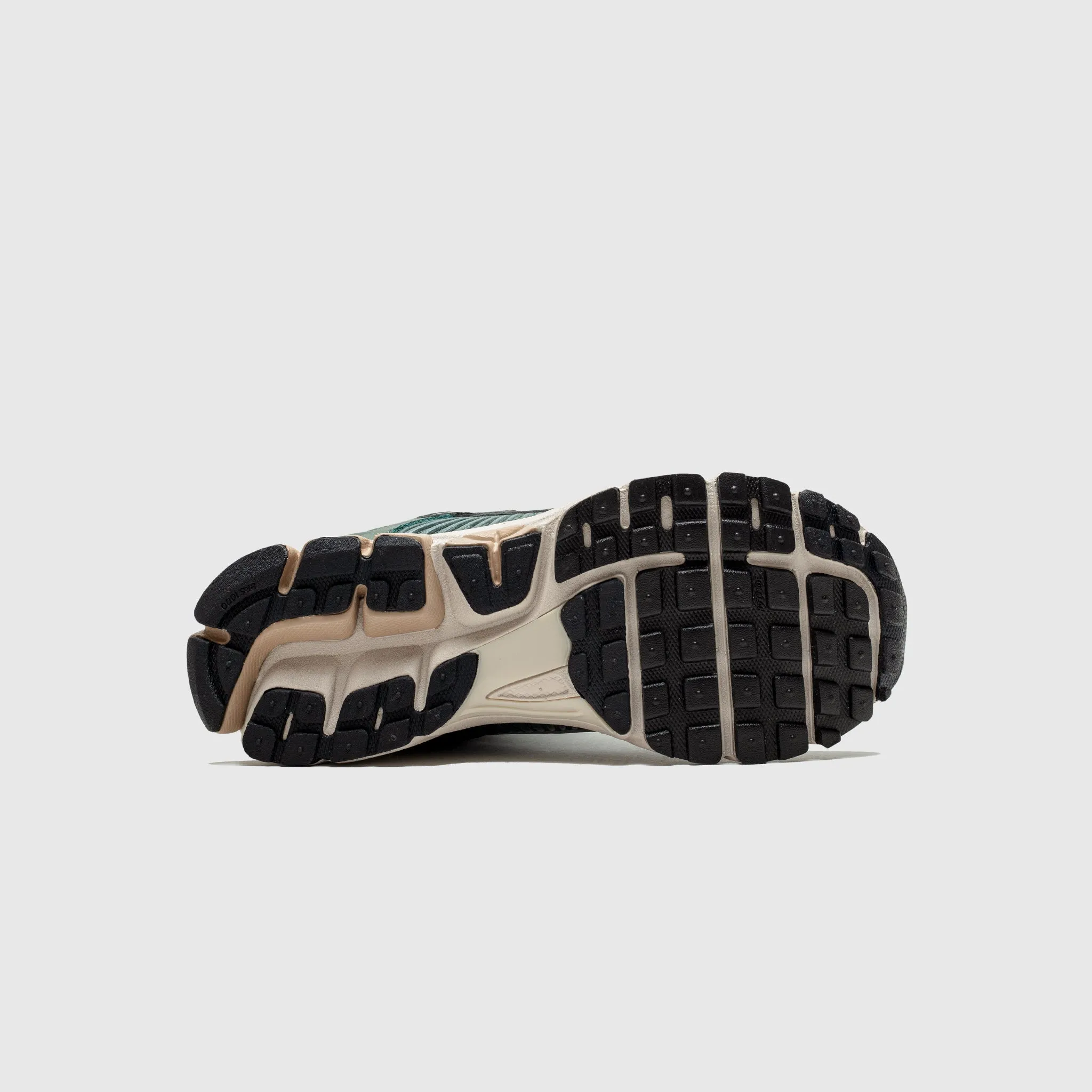 WMNS ZOOM VOMERO 5 "VINTAGE GREEN"