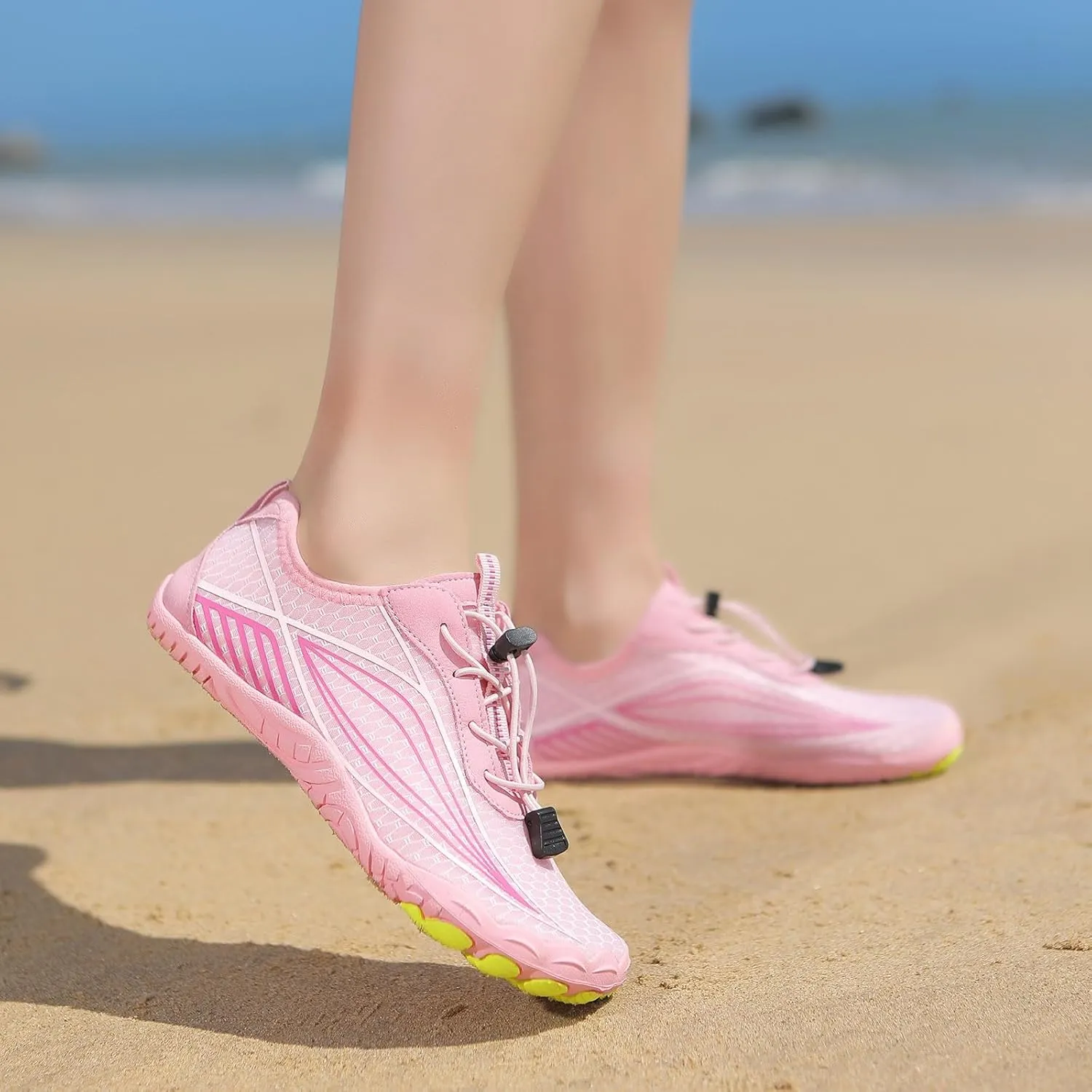 Women's Slip on Walking Shoes Non Slip Memory Foam Running Shoes Wide Width Breathable Gym Workout Shoes Ladies 2024 Fashion Sneakers