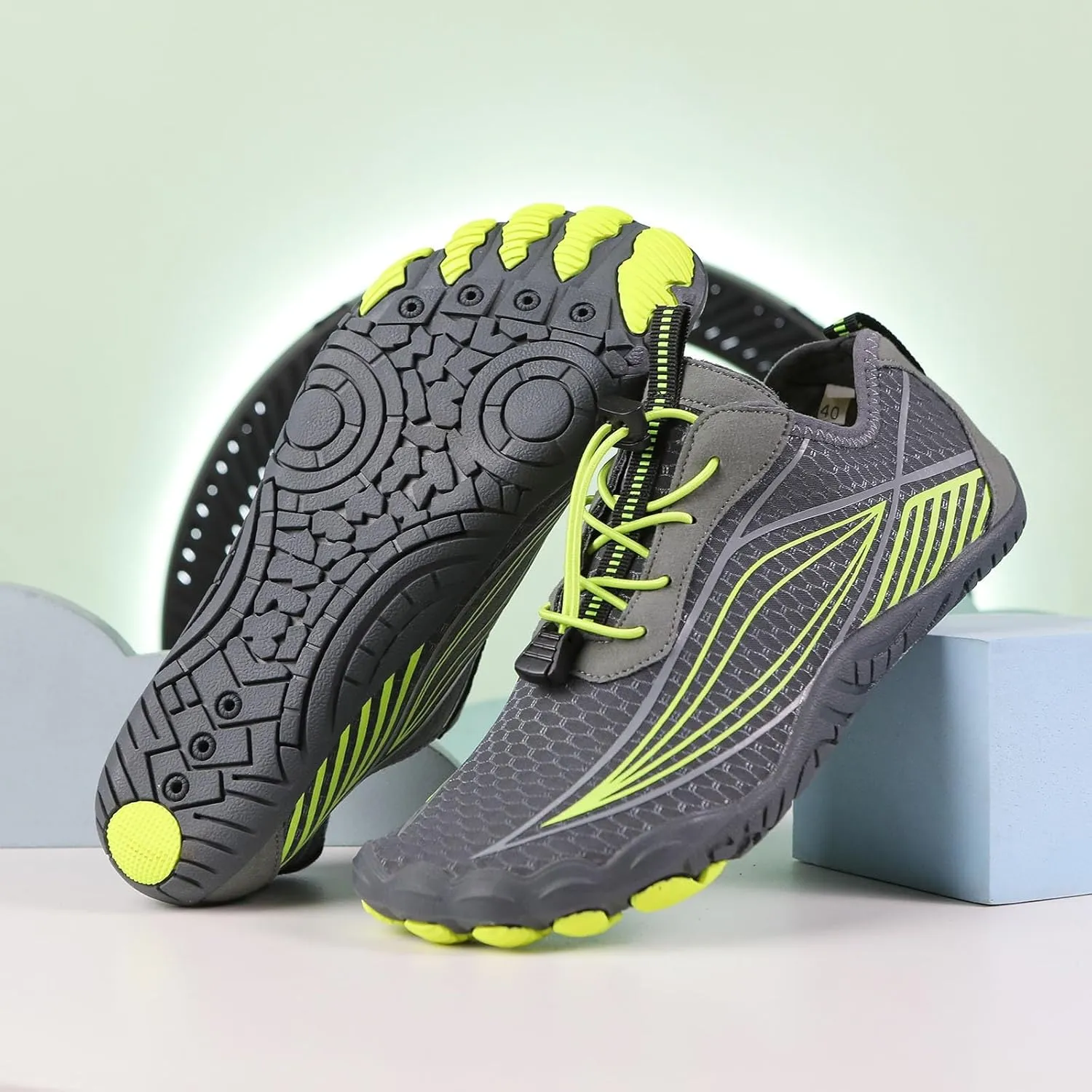Women's Slip on Walking Shoes Non Slip Memory Foam Running Shoes Wide Width Breathable Gym Workout Shoes Ladies 2024 Fashion Sneakers