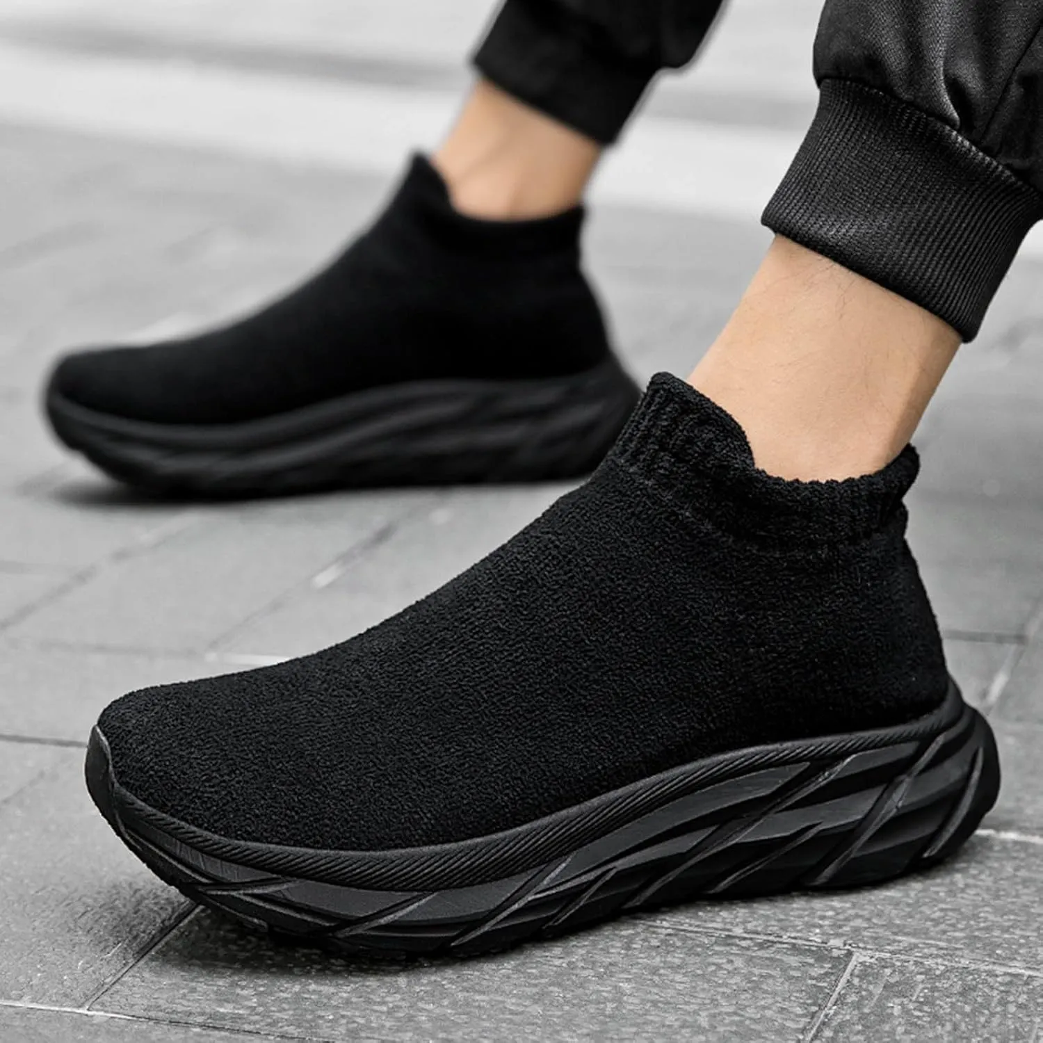 Women's Slip on Walking Shoes Non Slip Memory Foam Running Shoes Wide Width Breathable Gym Workout Shoes Lightweight Sneakers Indoor Outdoor