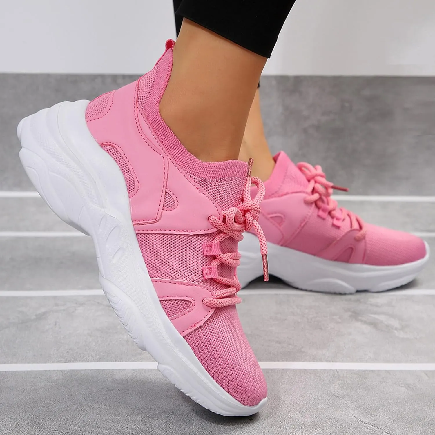 Womens Walking Shoes Slip on Dressy Knitted Non Slip Running Shoes Wide Width Breathable Mesh Sports Workout Tennis Shoes Ladies 2024 Fashion Sneakers