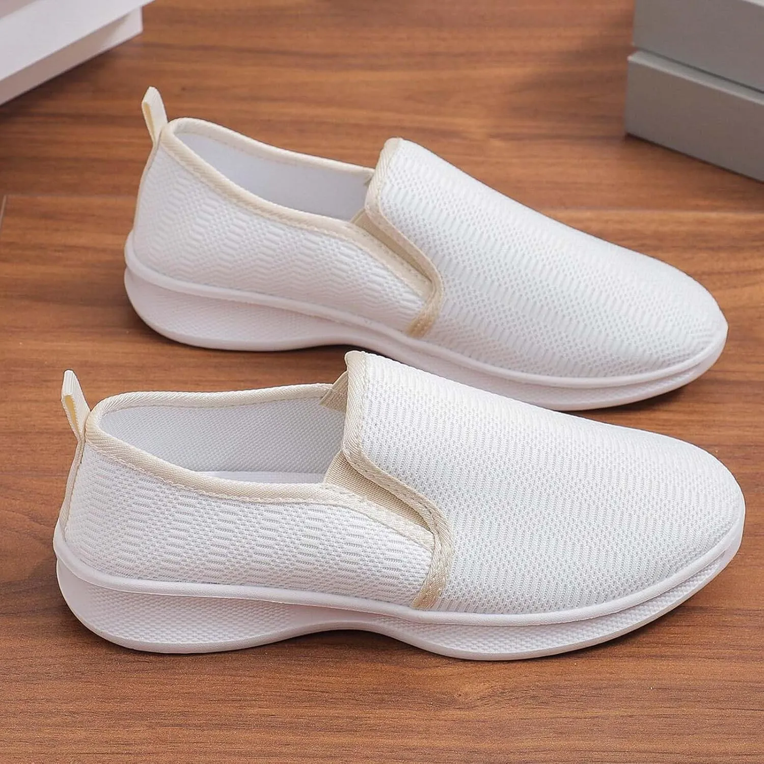 Womens Walking Shoes Slip on Non Slip Memory Foam Comfortable Running Shoes Breathable Mesh Sports Workout Tennis Shoes Fashion Lace Up Sneakers